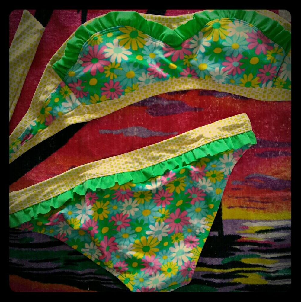 Xhilaration strapless bikini