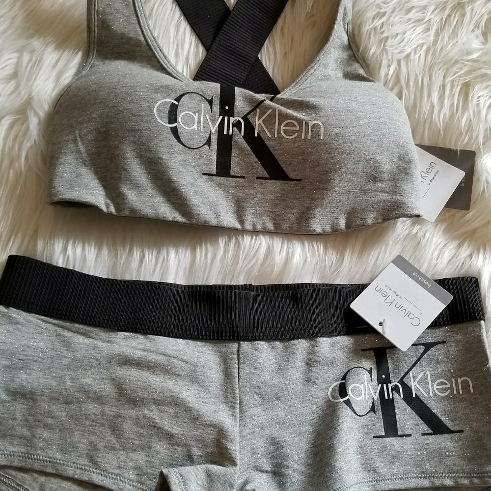 NWT* Calvin Klein Logo Bralette & Boyshort Set* - Picture 2 of 4