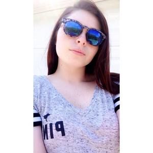 Meet your Posher, Brianna