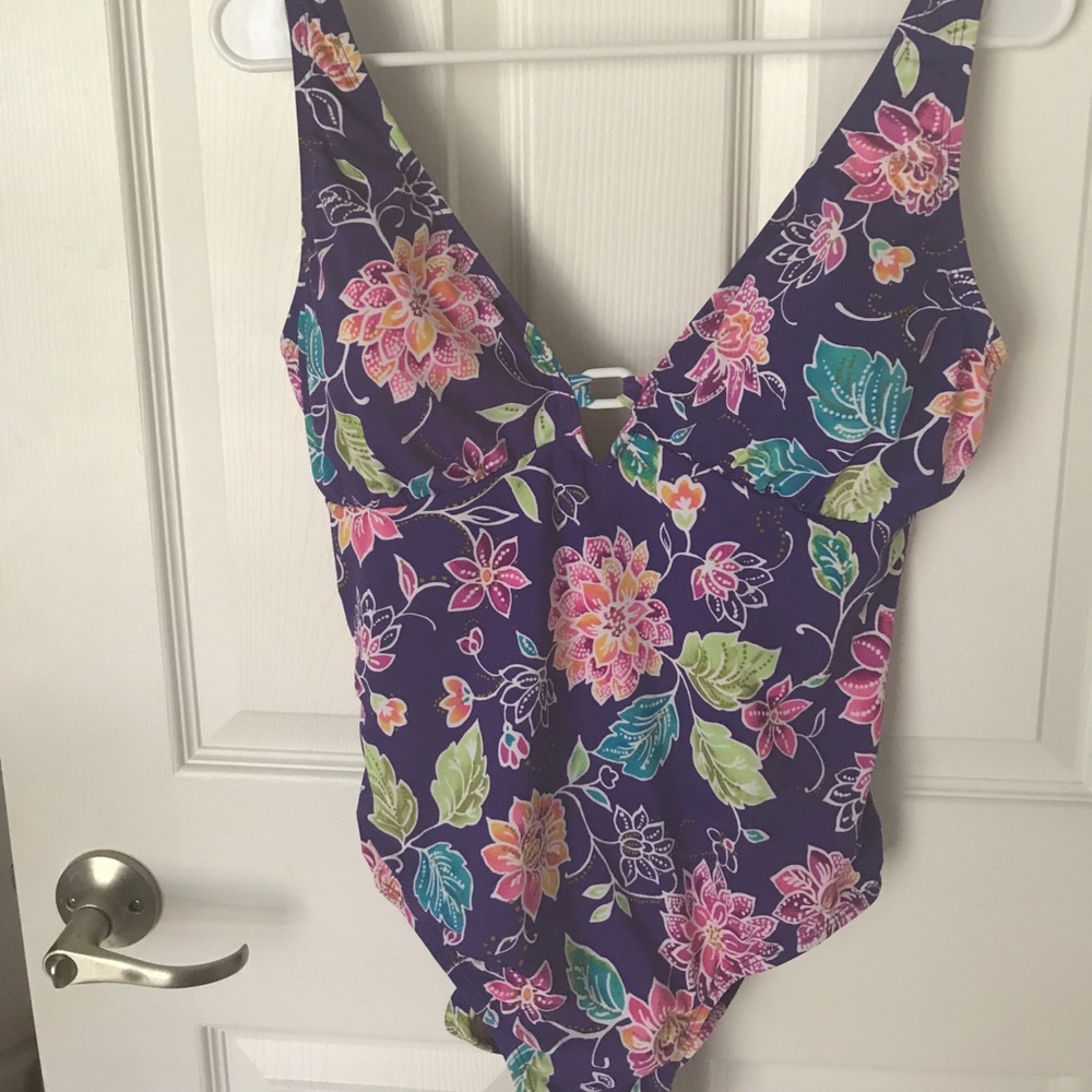 Women's swimsuit