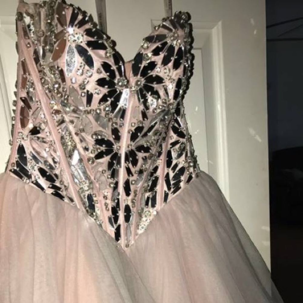 Sherri Hill cocktail prom dress