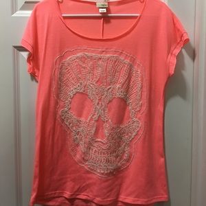 Skull shirt