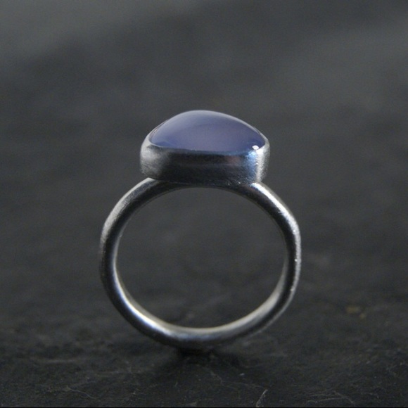 Trillion Lavender Chalcedony Sterling Silver Ring - Picture 2 of 8