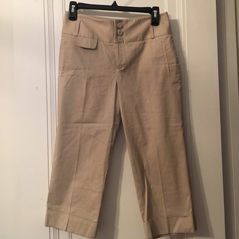 Banana Republic Jackson fit khaki capris size 2p