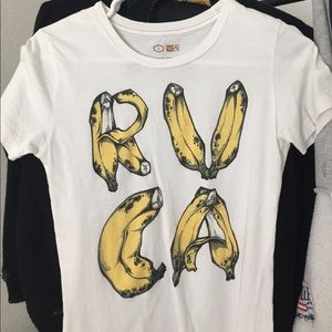 RVCA small tee