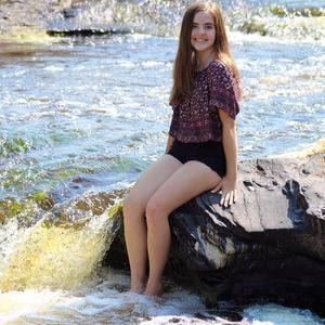 Meet your Posher, Leah