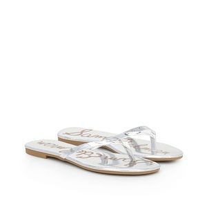 LAST CALL! Going to thrift store...NWT Sam Edelman