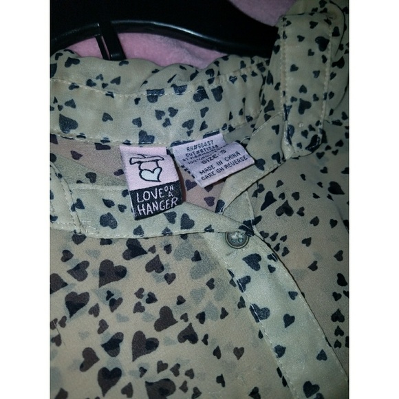 LOVE ON A HANGER BLOUSE - Picture 2 of 2