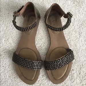 Kenneth Cole Reaction Bronze Sandals. Size 7.5