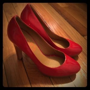 Kors by Michael Kors Red Pump, sz 7