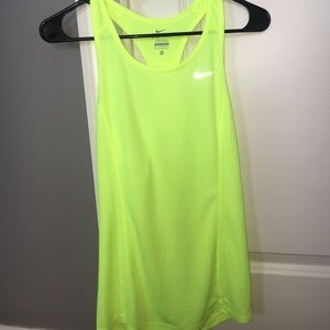 Bright Nike tanktop