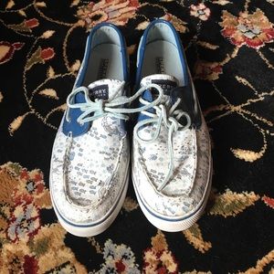 Sperry shoes