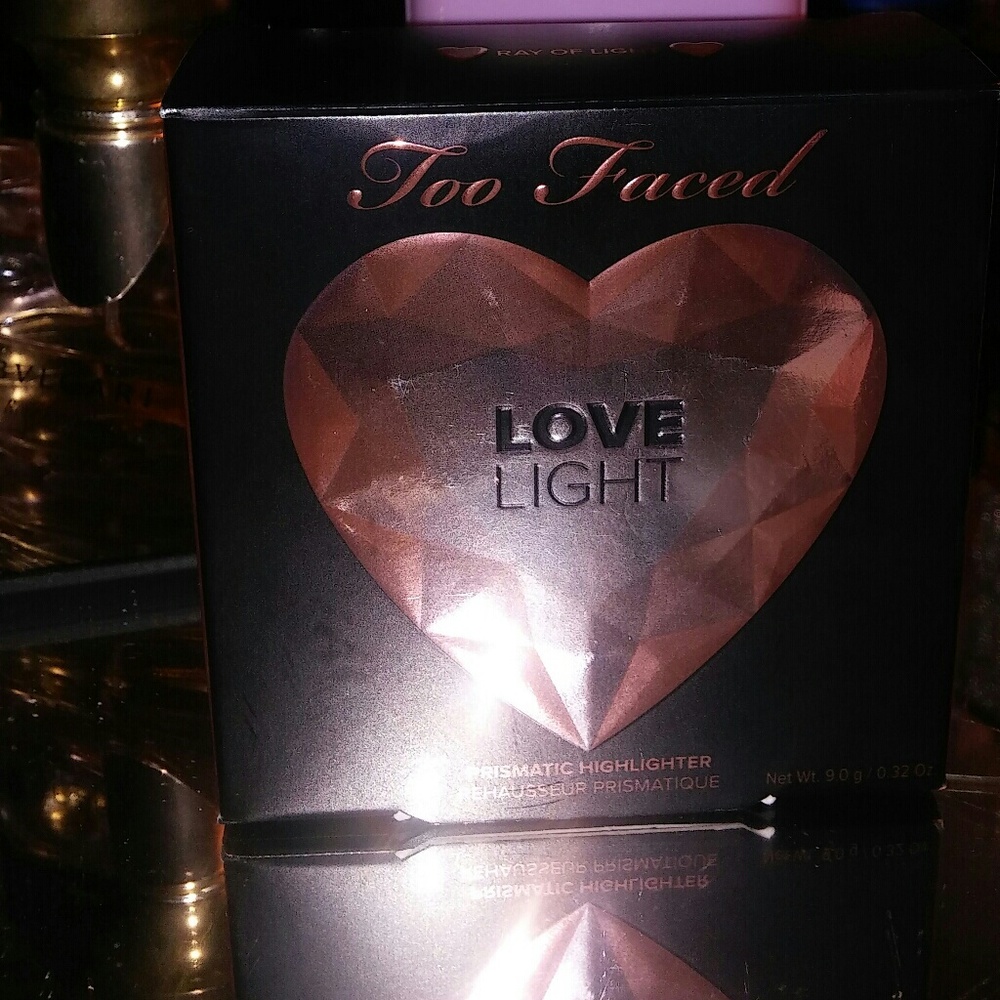 *Sold* Too Faced Love Light (Ray of Light)