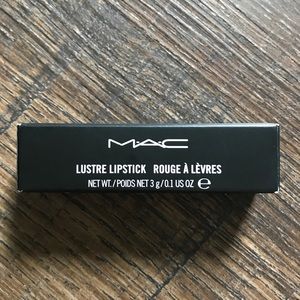 MAC lipstick #pressed&ready