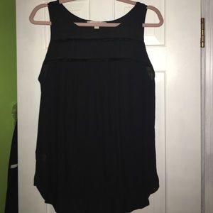 Medium Black Loft Top