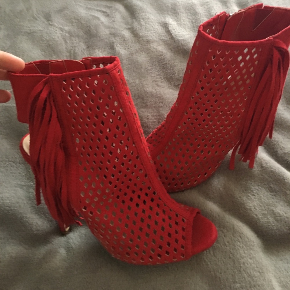 Red fringe heels