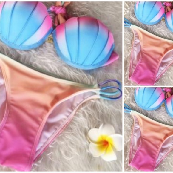 Coming Soon 👉 Women's Bikini Set - Picture 2 of 2