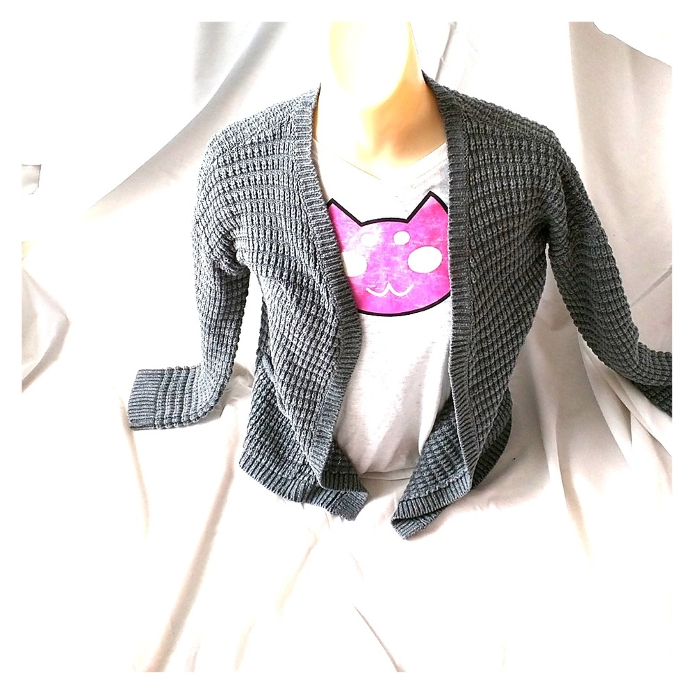 Cute gray sweater