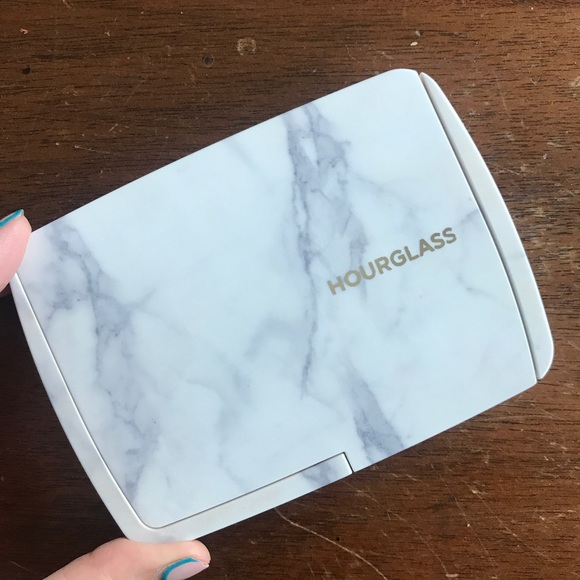 Hourglass Cosmetics Makeup - Hourglass Cosmetics Ambient Lighting Palette - LE Hourglass Cosmetics Makeup - Hourglass Cosmetics Ambient Lighting Palette - LE