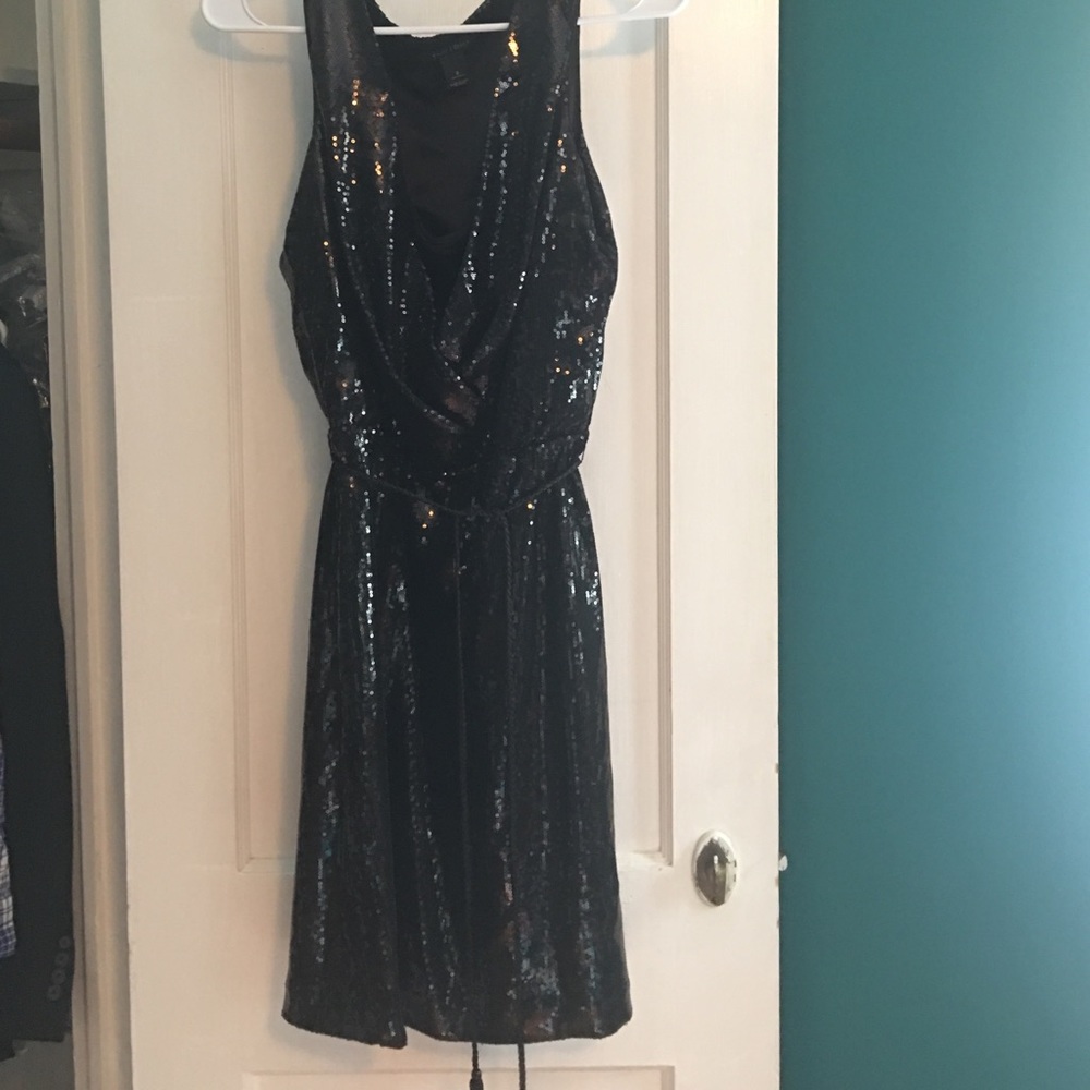 White House Black Market sequin cocktail dress 8