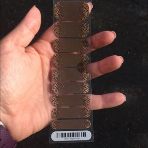 Jamberry nail wraps: Apple Cider