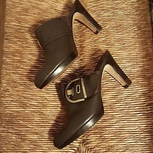 Vaneli Leather Slides