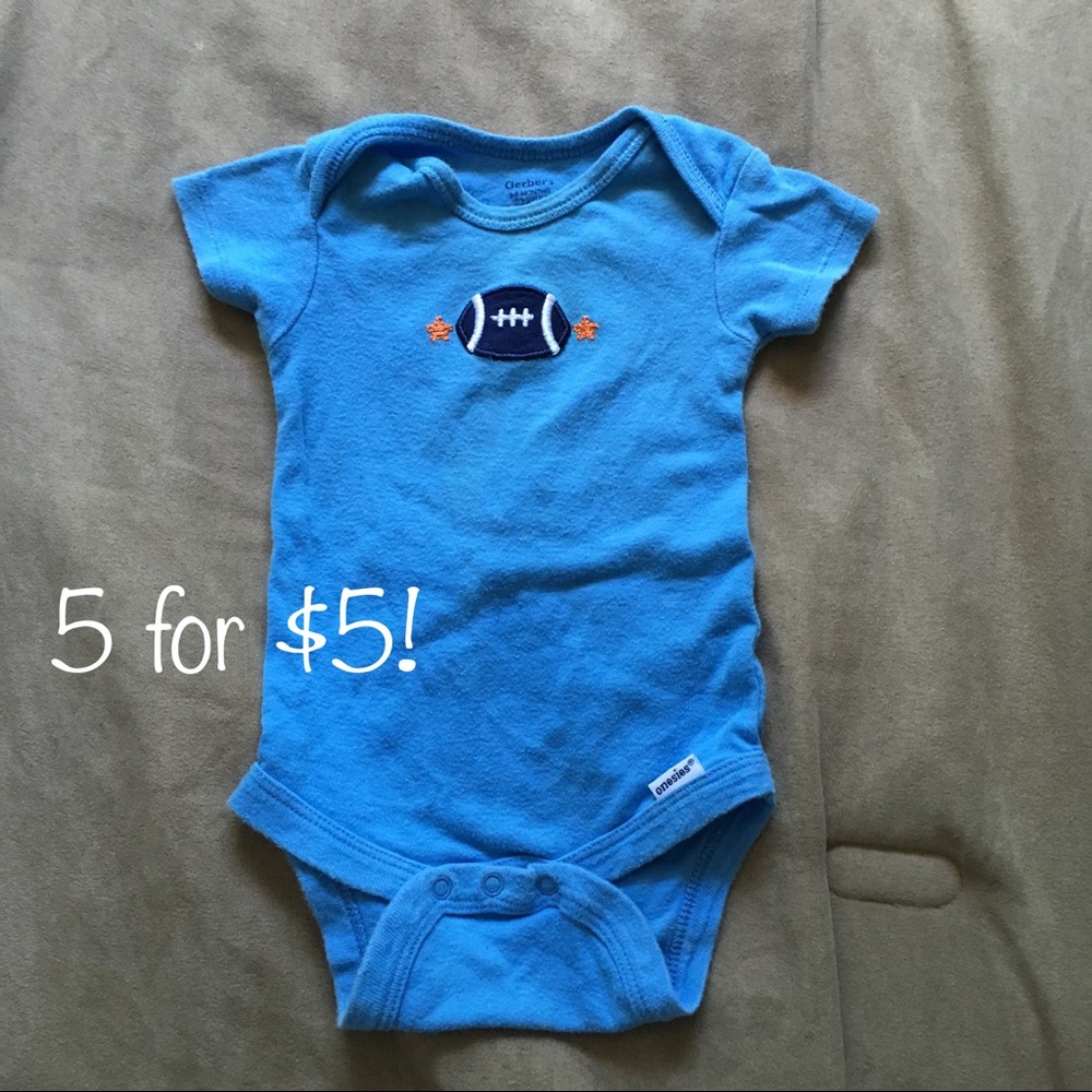 👶Gerber baby Onesie