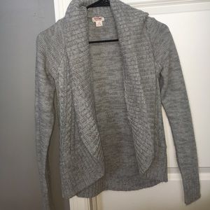 Super soft gray cardigan