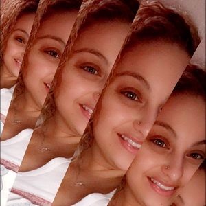 Meet your Posher, Christina