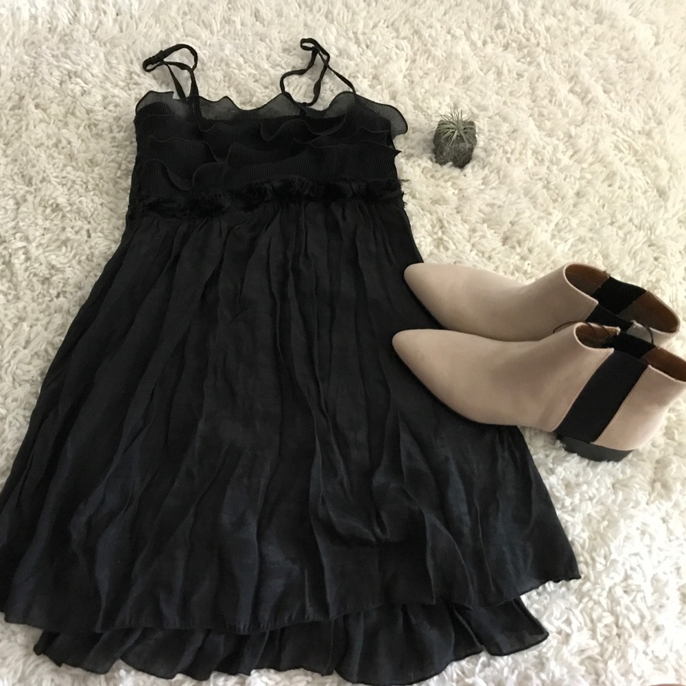 flowy mini dress ✨