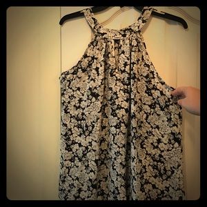 Brand new Keyhole Blouse