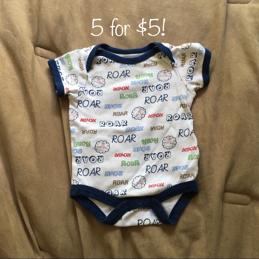 👶baby Onesie