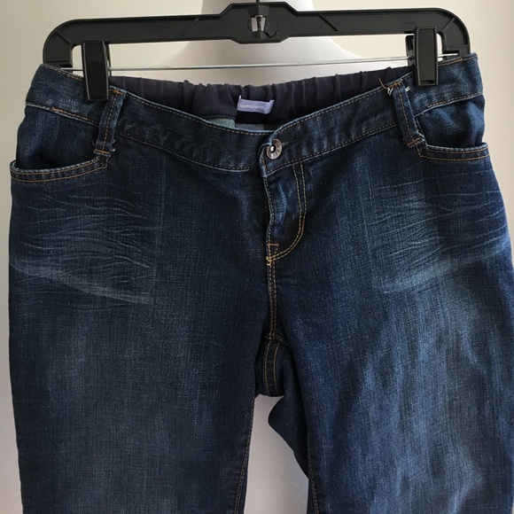 GAP Denim - Flattering! GAP maternity jean capris