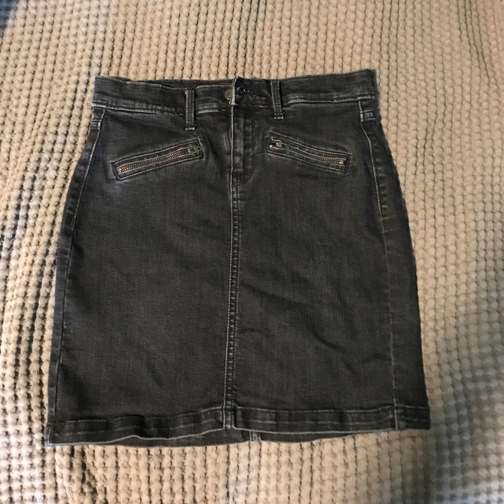Banana Republic denim pencil skirt