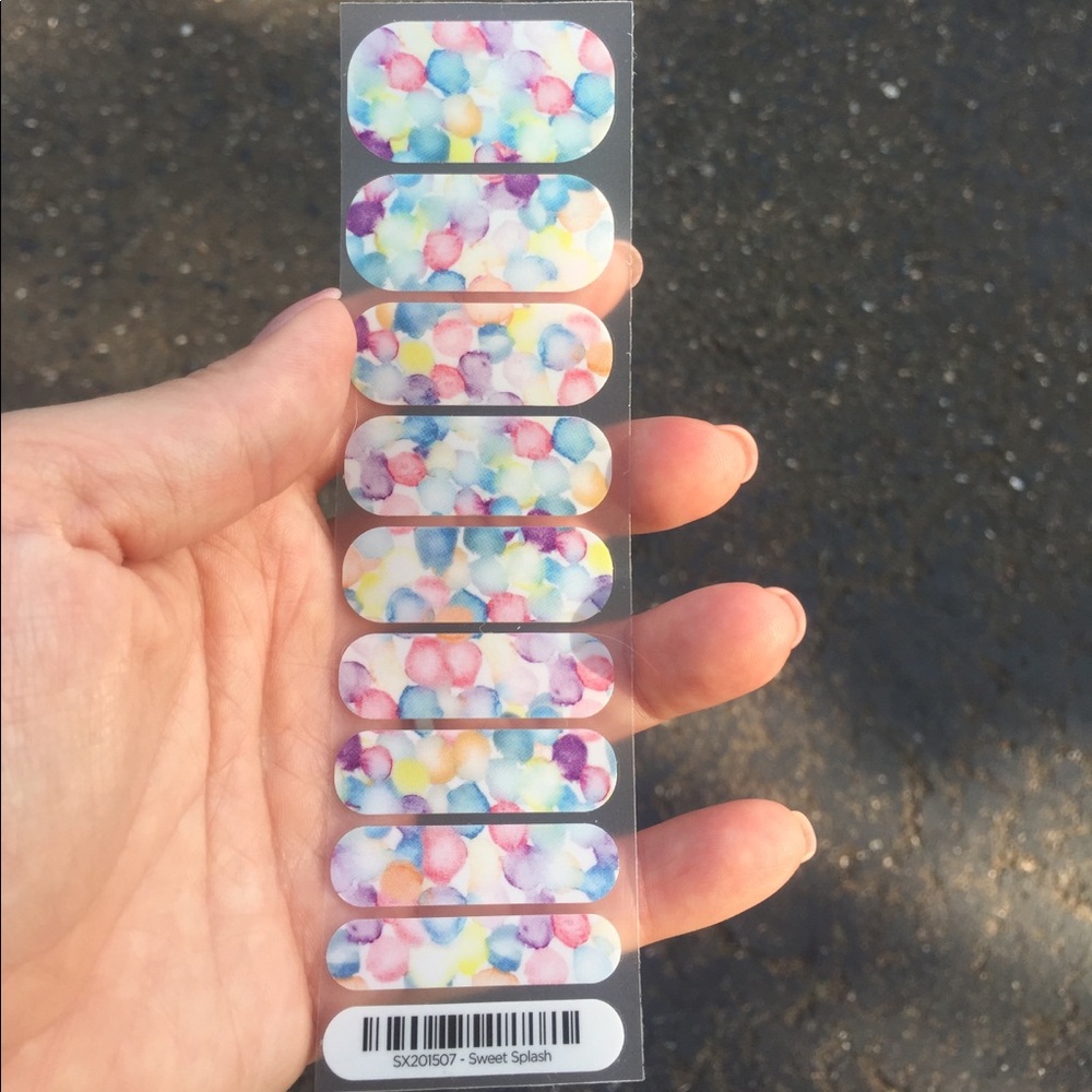 Jamberry nail wraps: Sweet Splash