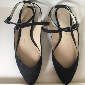 Gianni Bini Black Flats