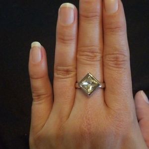 Silver diamond shaped ring