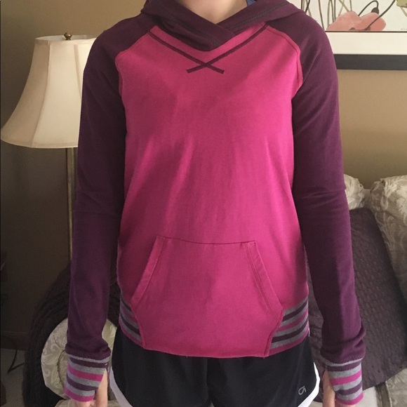 Ivivva by Lululemon Sweatshirt - Picture 1 of 7