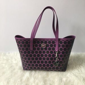 SOLD 💖💖💖Michael Kors poka-dot tote