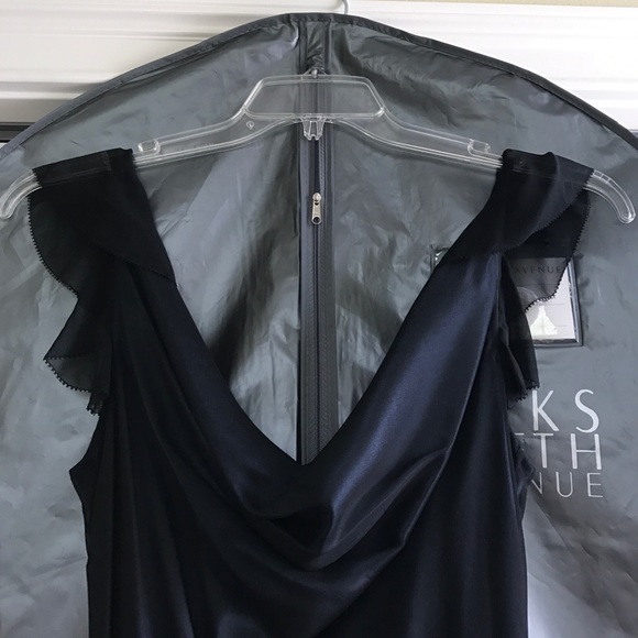 AUTHENTIC SAKS FFITH AVENUE DRESS - Picture 3 of 7