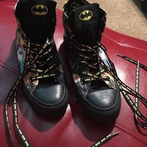 💯BATMAN CONVERSE SHOES💯