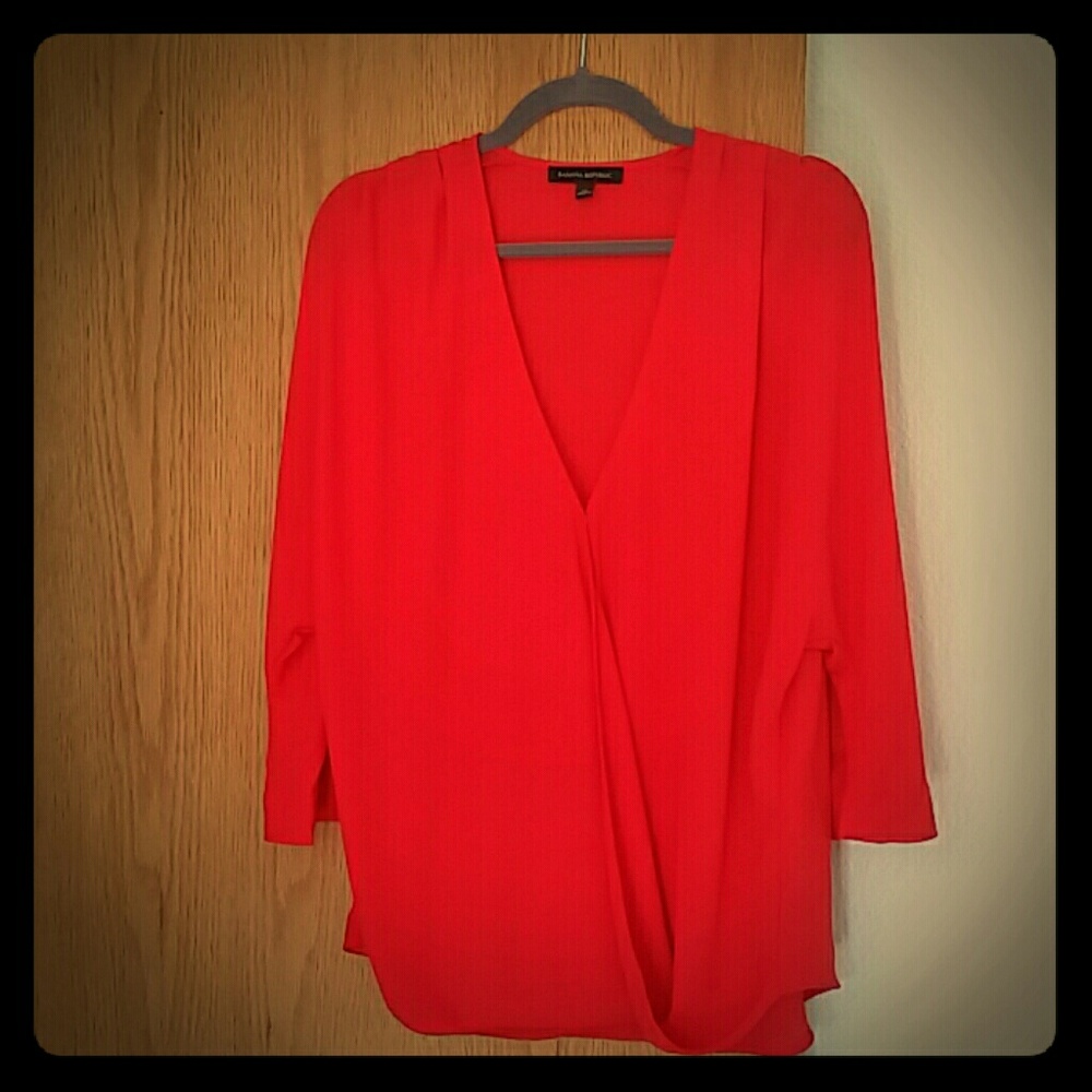 NWOT Banana Republic Blouse