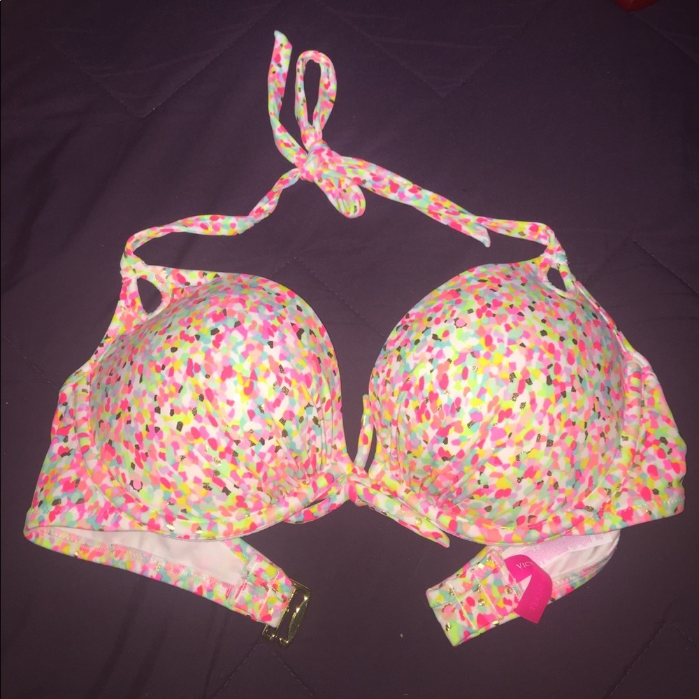 Padded Victoria secret swim top! New condition!