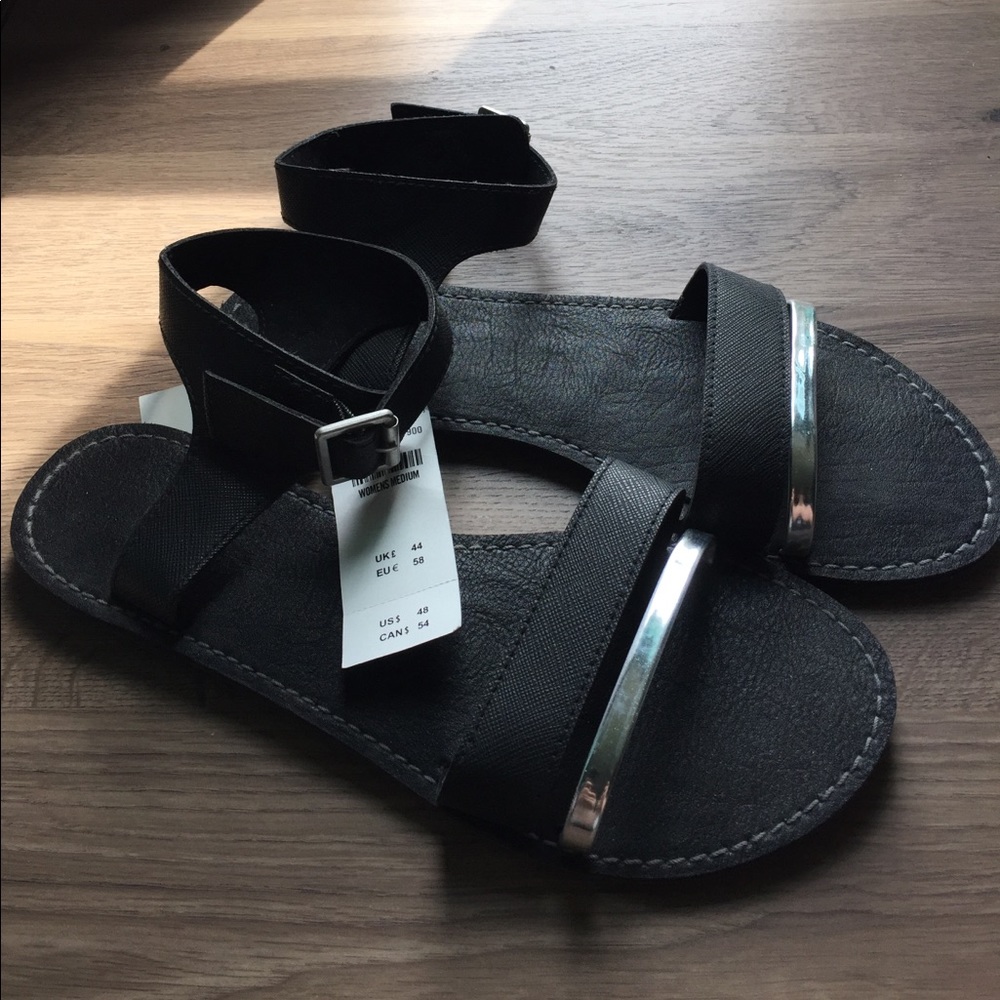 Abercrombie Sandals