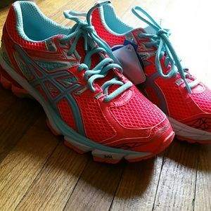 Women's Asics GT 1000