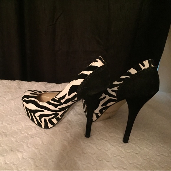 Zebra print platform pumps - Picture 4 of 6