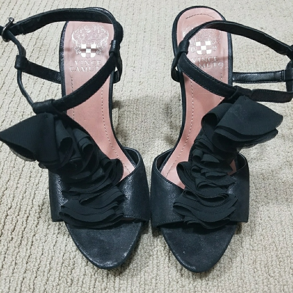 Vince camuto pumps
