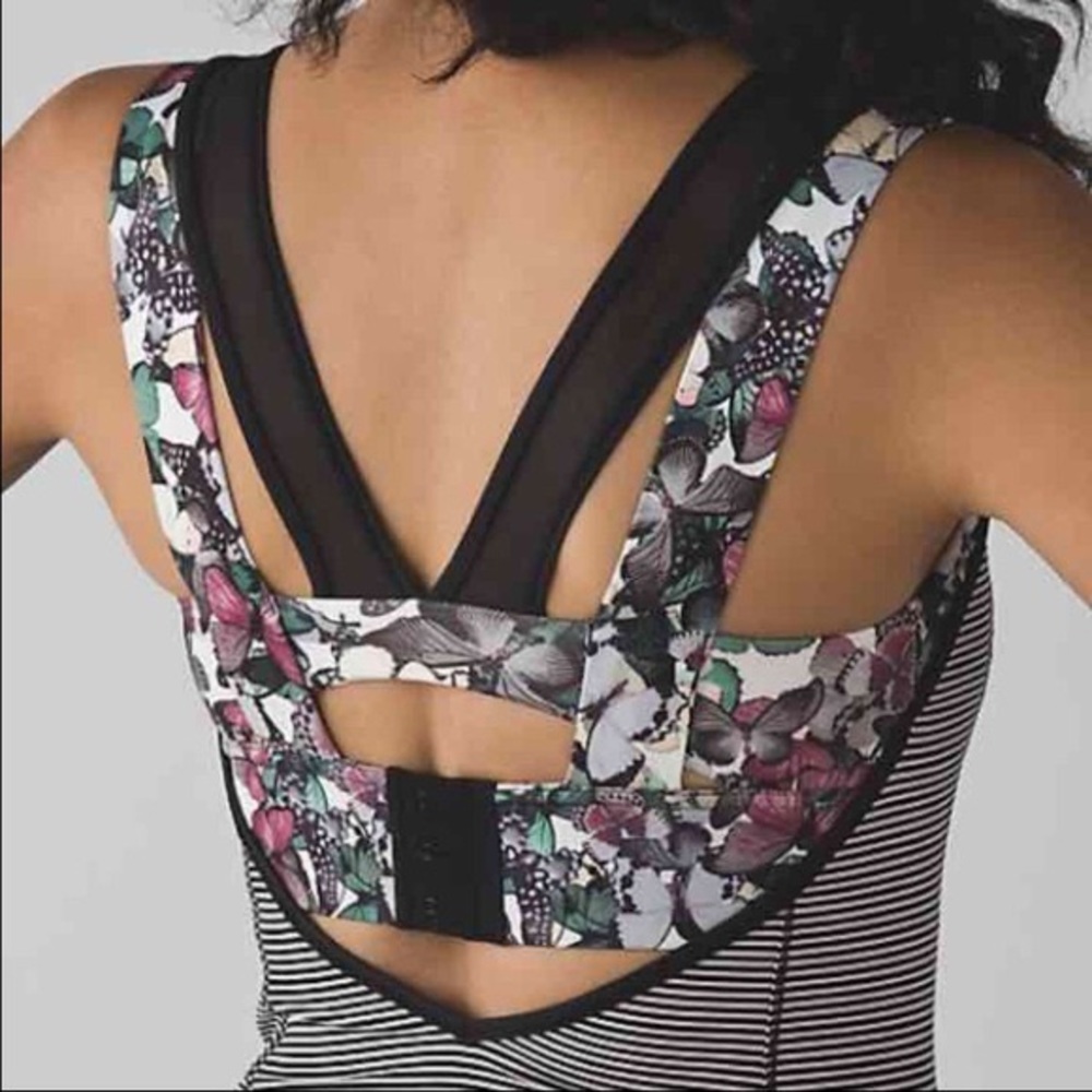Lululemon Butterfly Super Sports Tank Top Bra 4