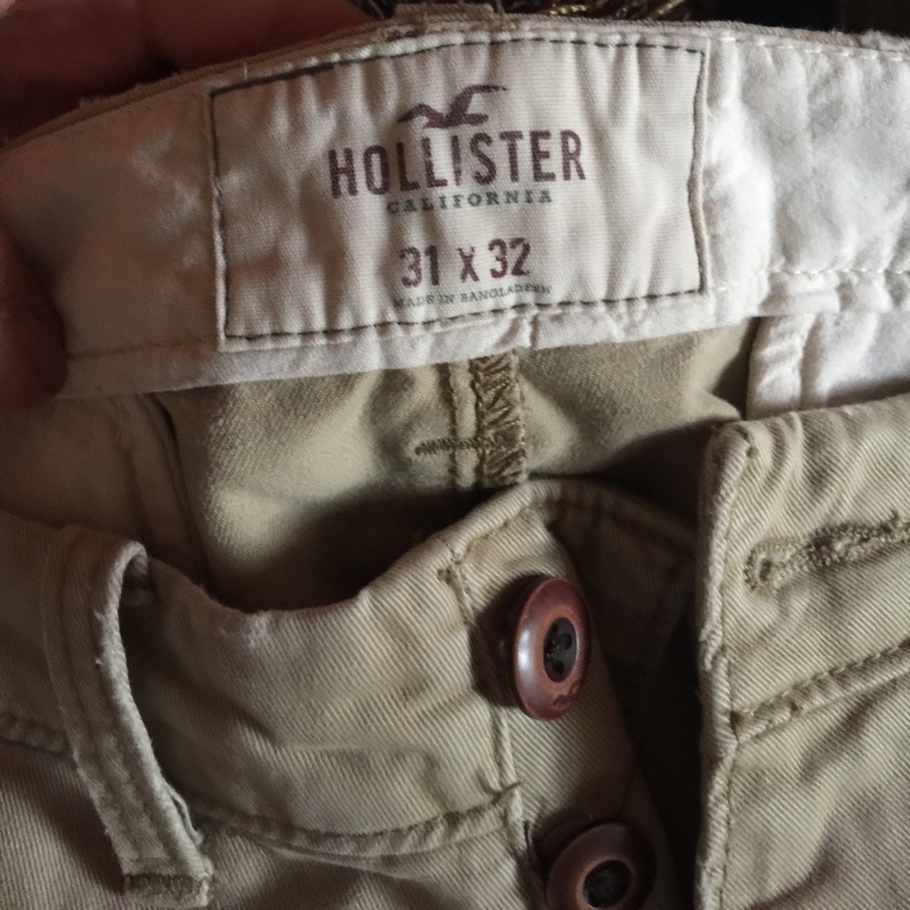 Hollister khaki pants - Picture 2 of 4