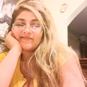 Meet your Posher, Delmis